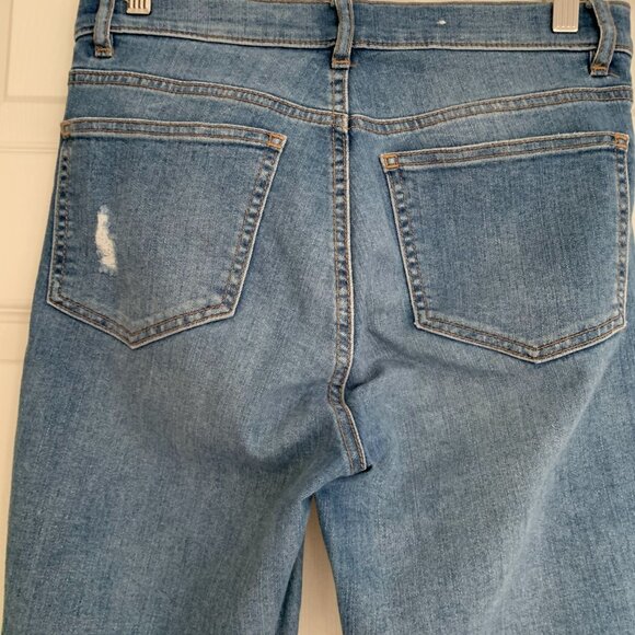 Distressed Kate Jeans by Dynamite - Picture 4 of 8